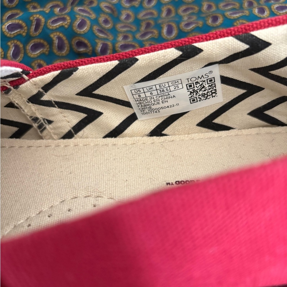 Toms Red Canvas Alpargata Slip-Ons - Picture 7 of 9